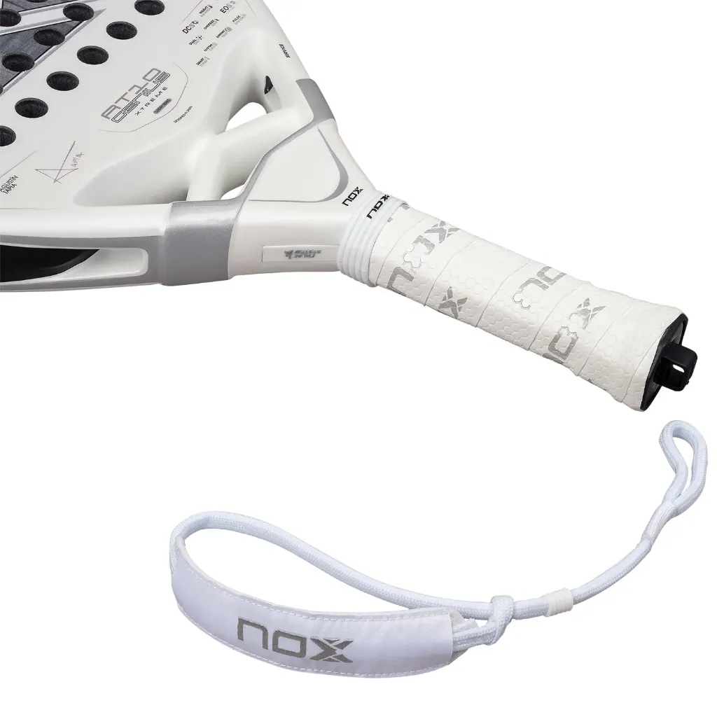 120971-pala-nox-at10-genius-attack-12k-alum-xtreme-by-agustin-tapia-1500x1500-12.webp